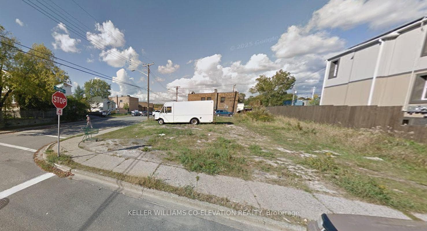 234 Bloor Street photo 1