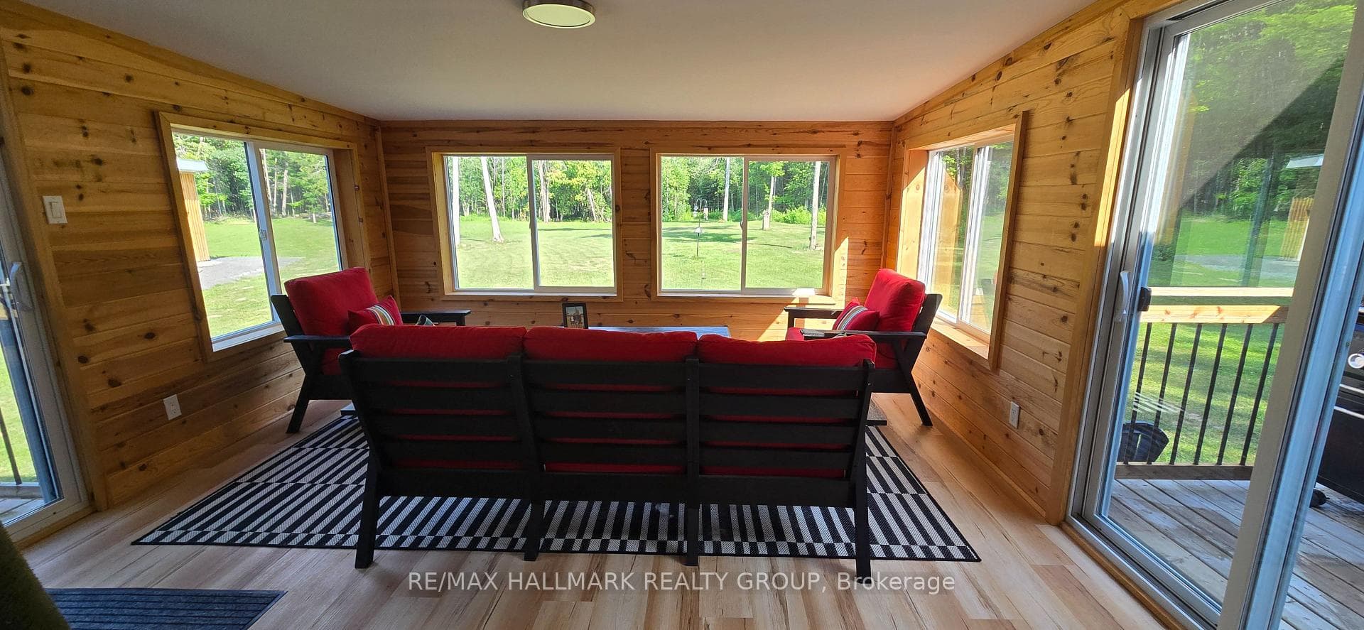 466 Stewartville Road photo 18