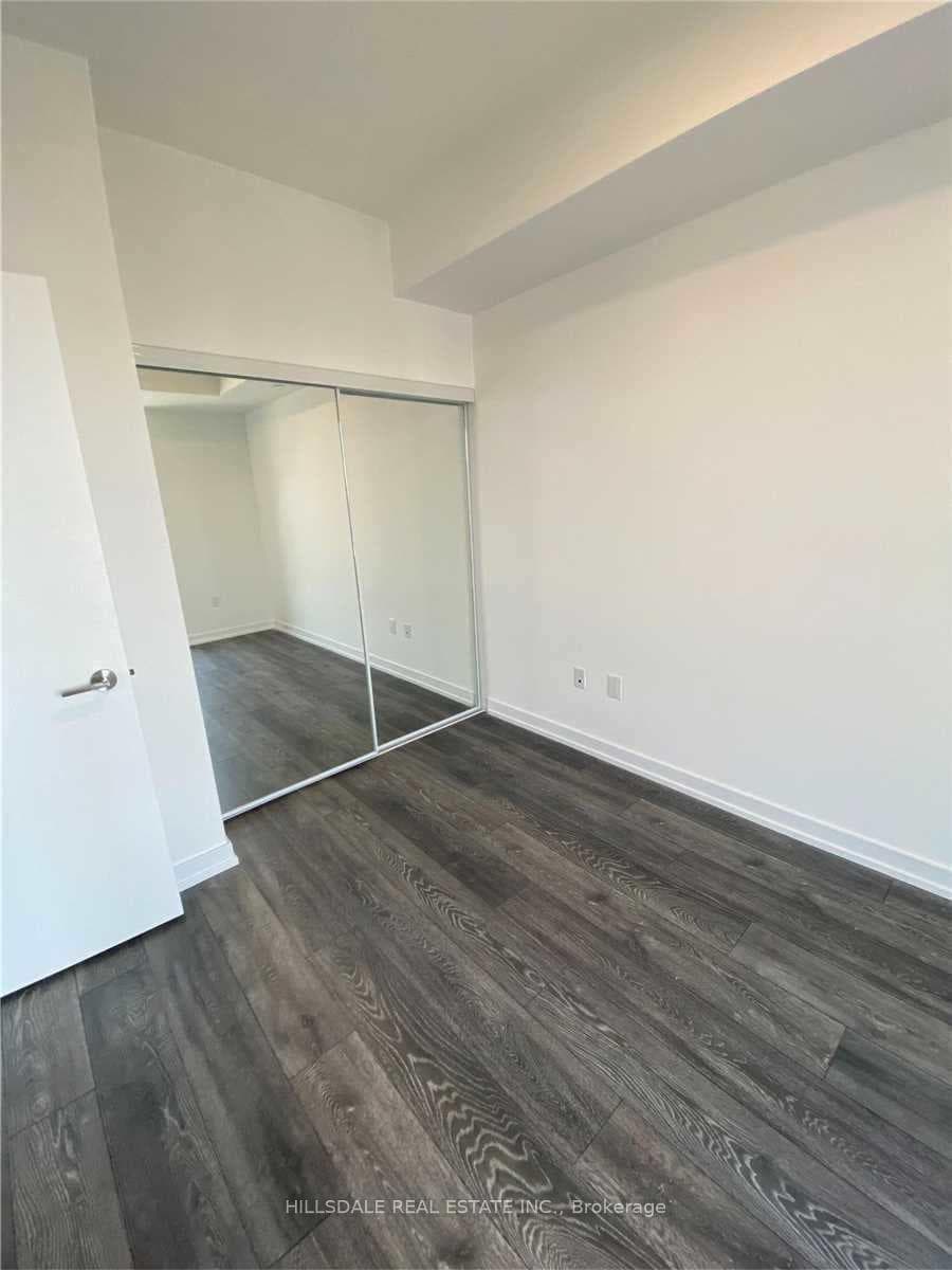 225 Sumach Street Unit 2206 photo 5