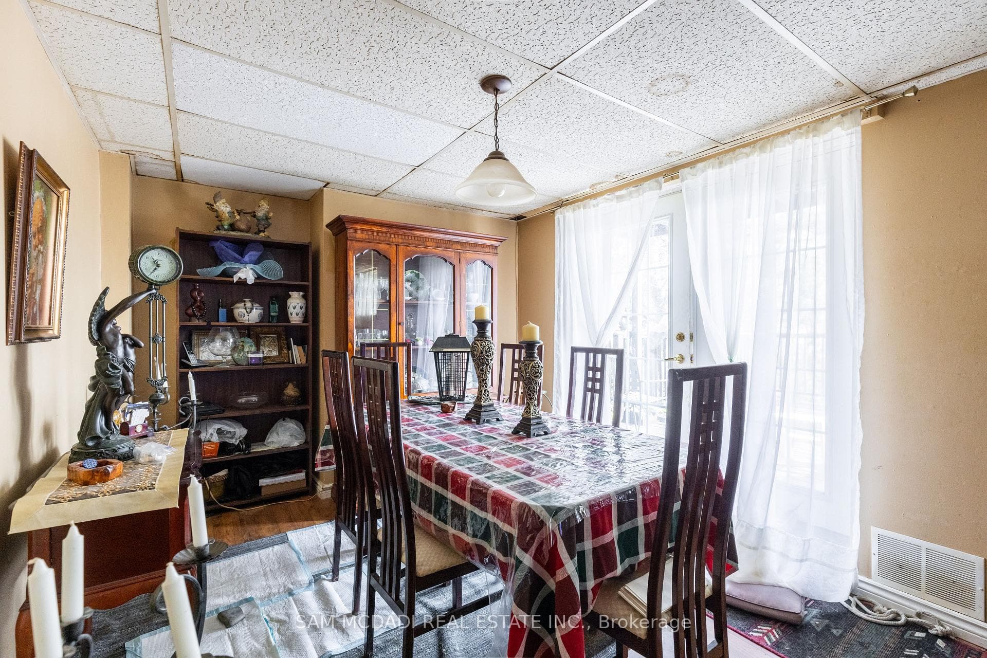 2859 Constable Road photo 29