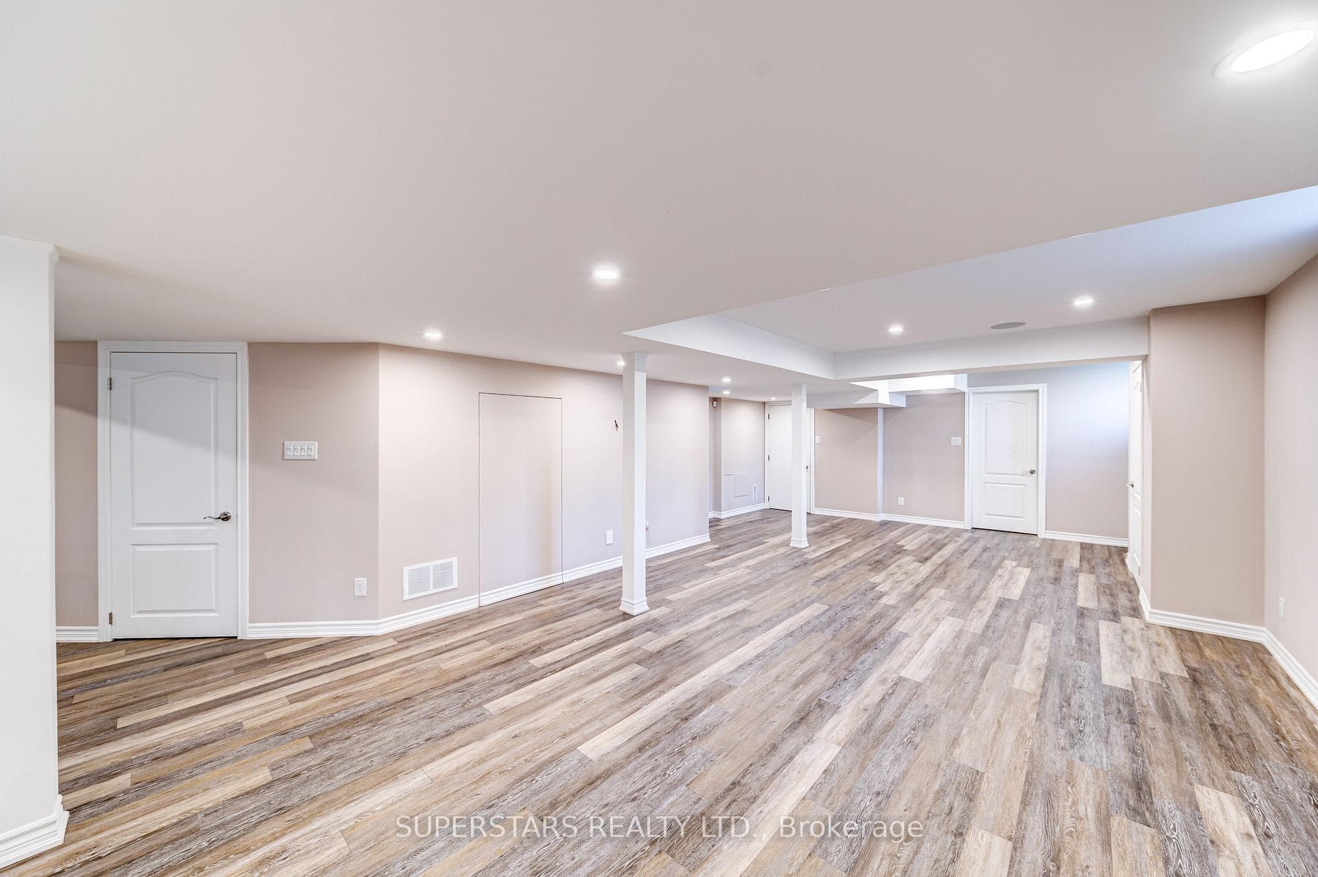 26 Iannucci Crescent photo 29