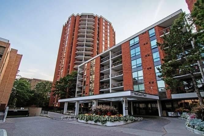 77 Maitland situated in a gated park like setting