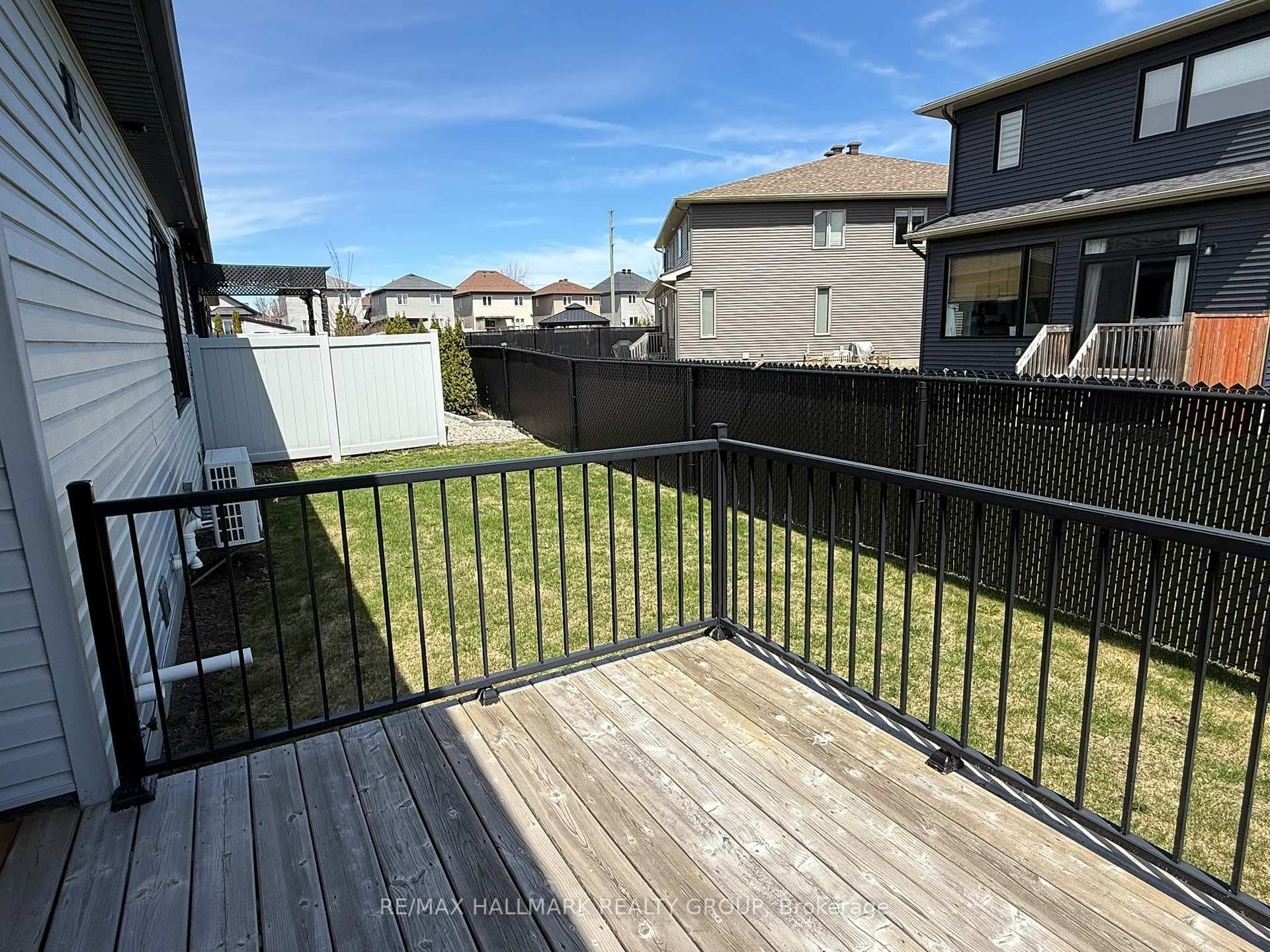 23 Solara Private photo 25