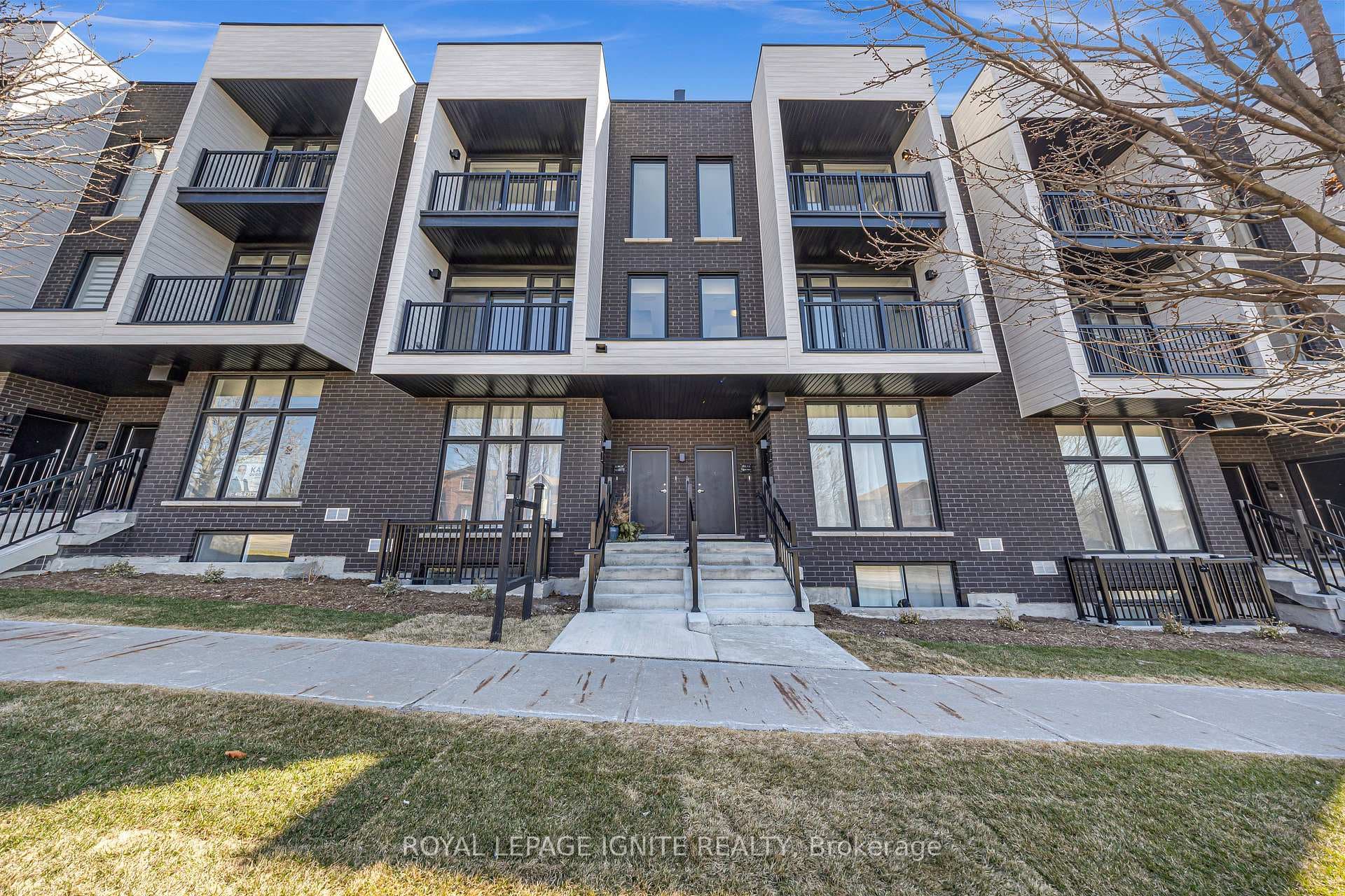 188 Angus Drive Unit 14 photo 1