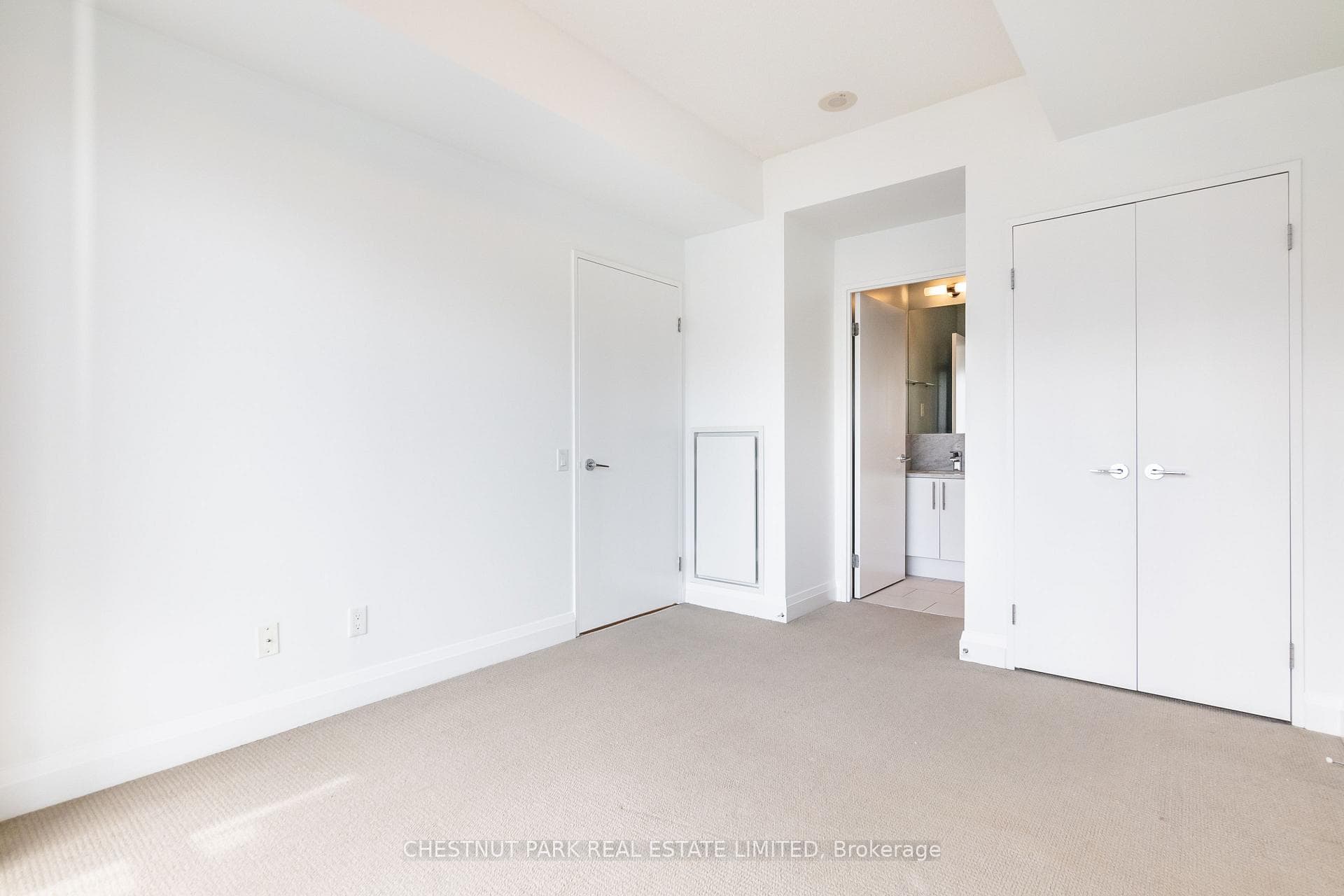 83 Redpath Avenue Unit 1810 photo 14