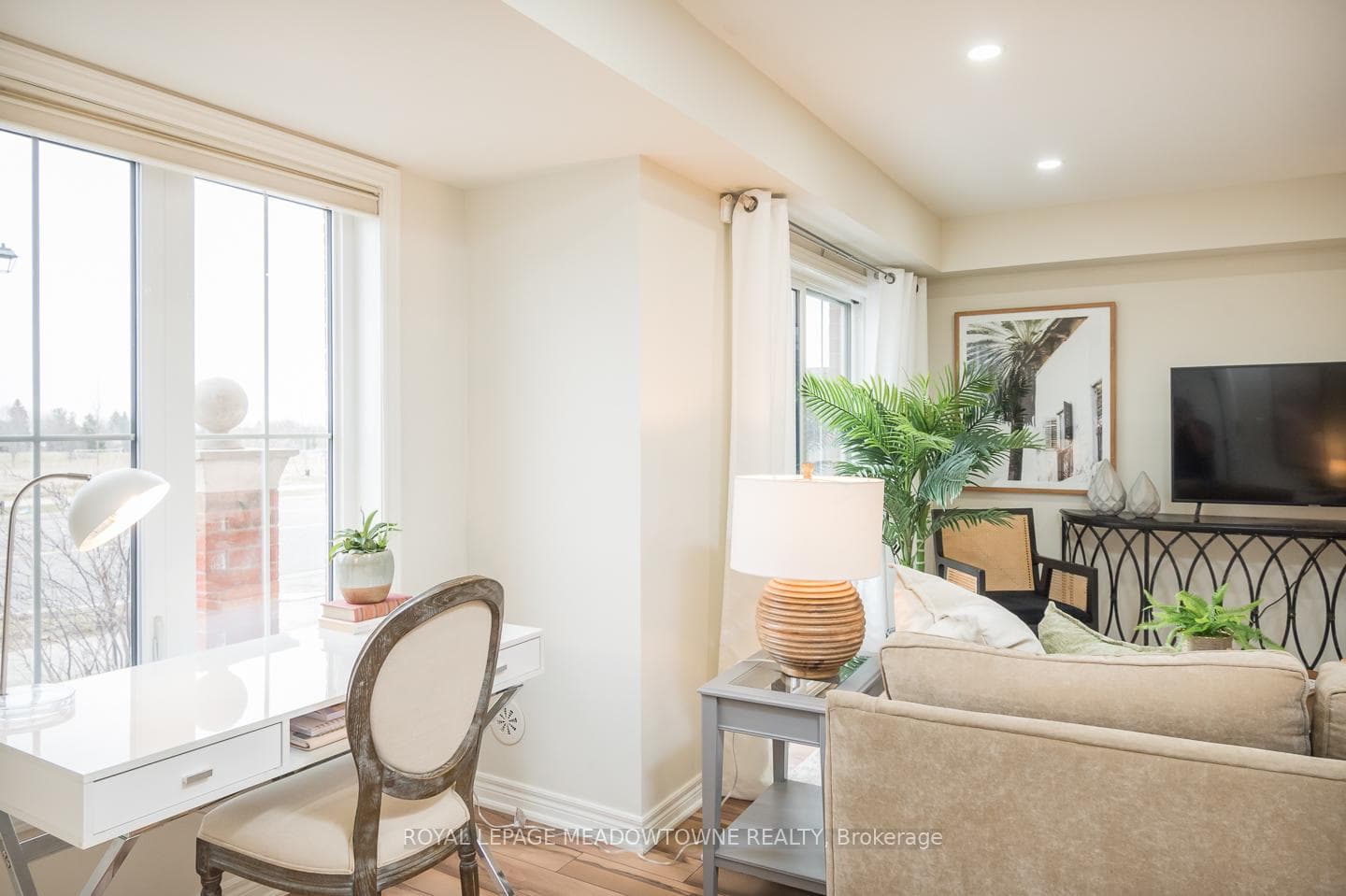 51 Hays Boulevard Unit 10 photo 10