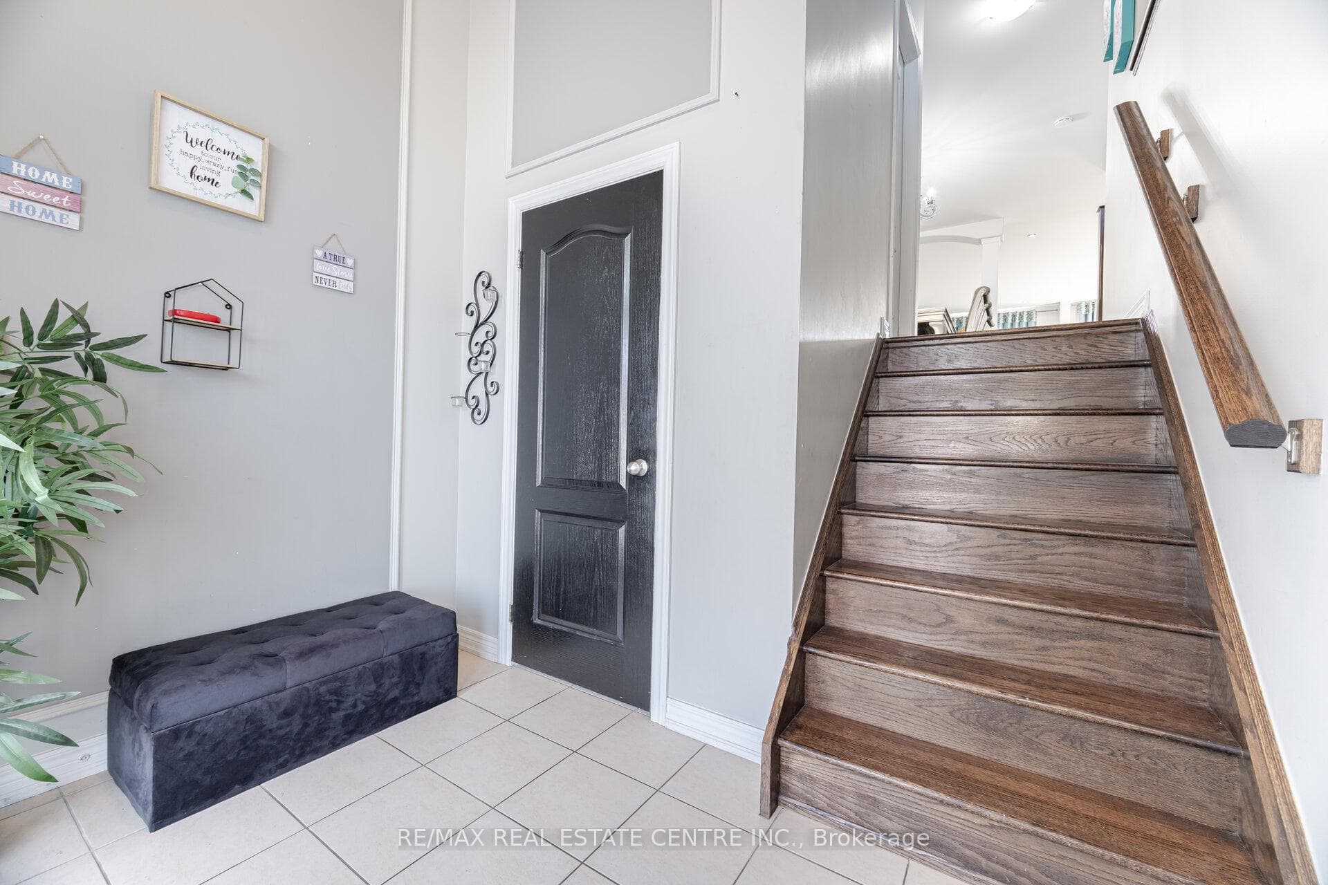 32 Twistleton Street photo 9