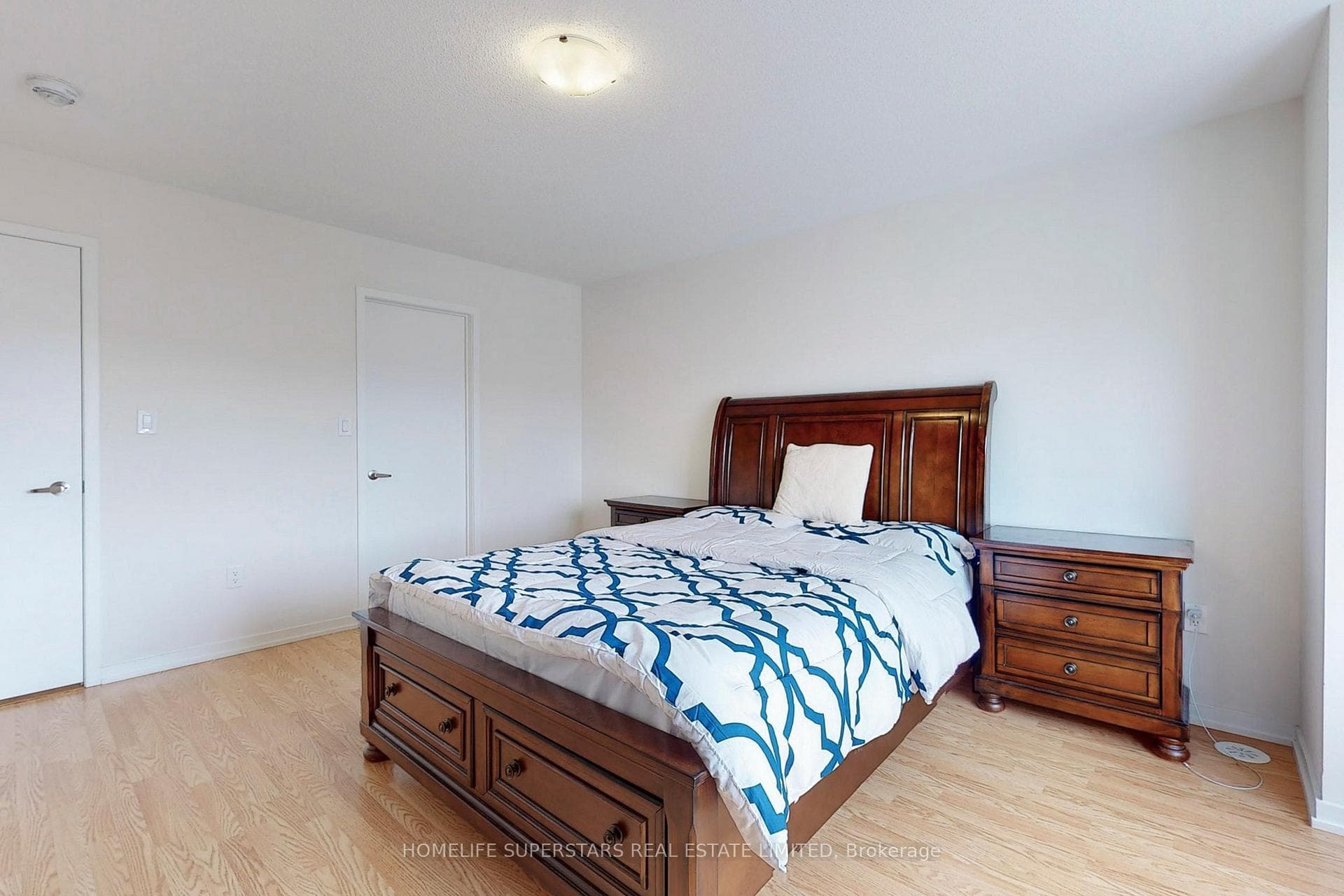 154 Landsbridge Street photo 22