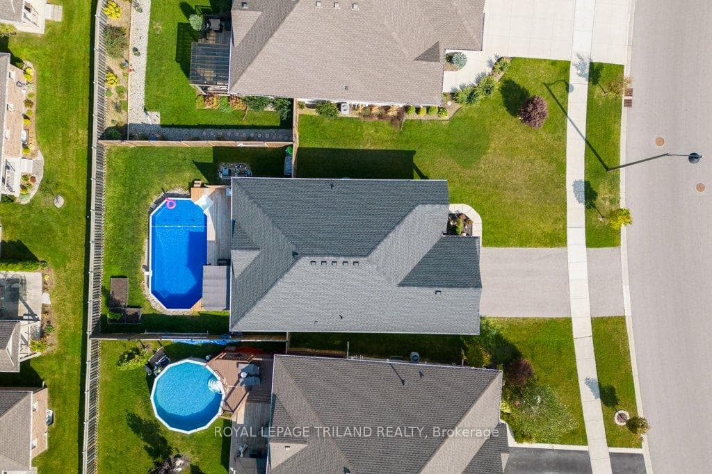 222 Peach Tree Boulevard photo 35
