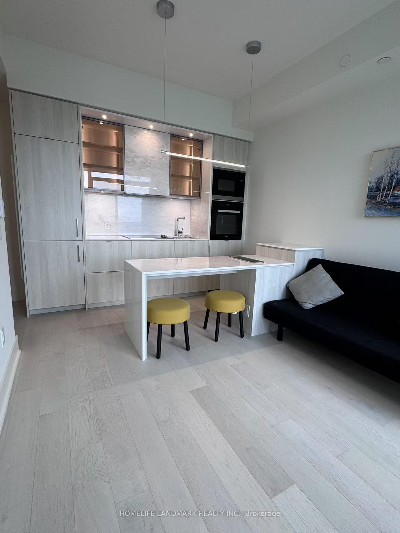 11 Yorkville Avenue Unit 4301 photo 5