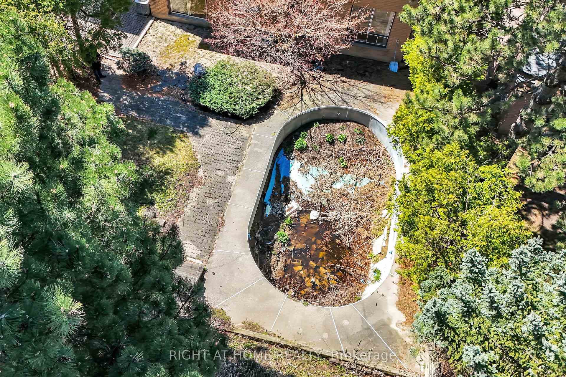 36 Barkwood Crescent photo 33