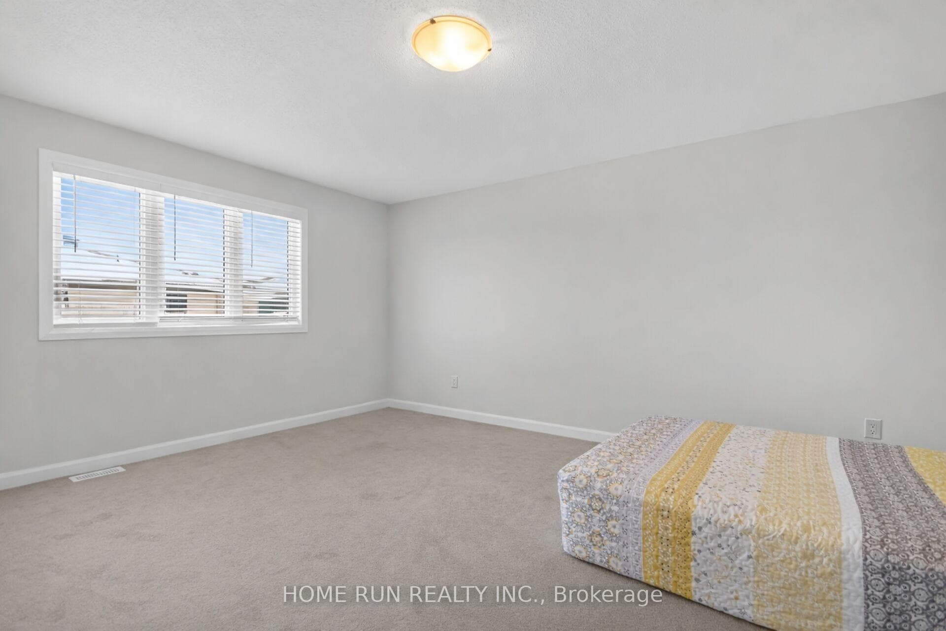 733 Cashmere Terrace photo 16