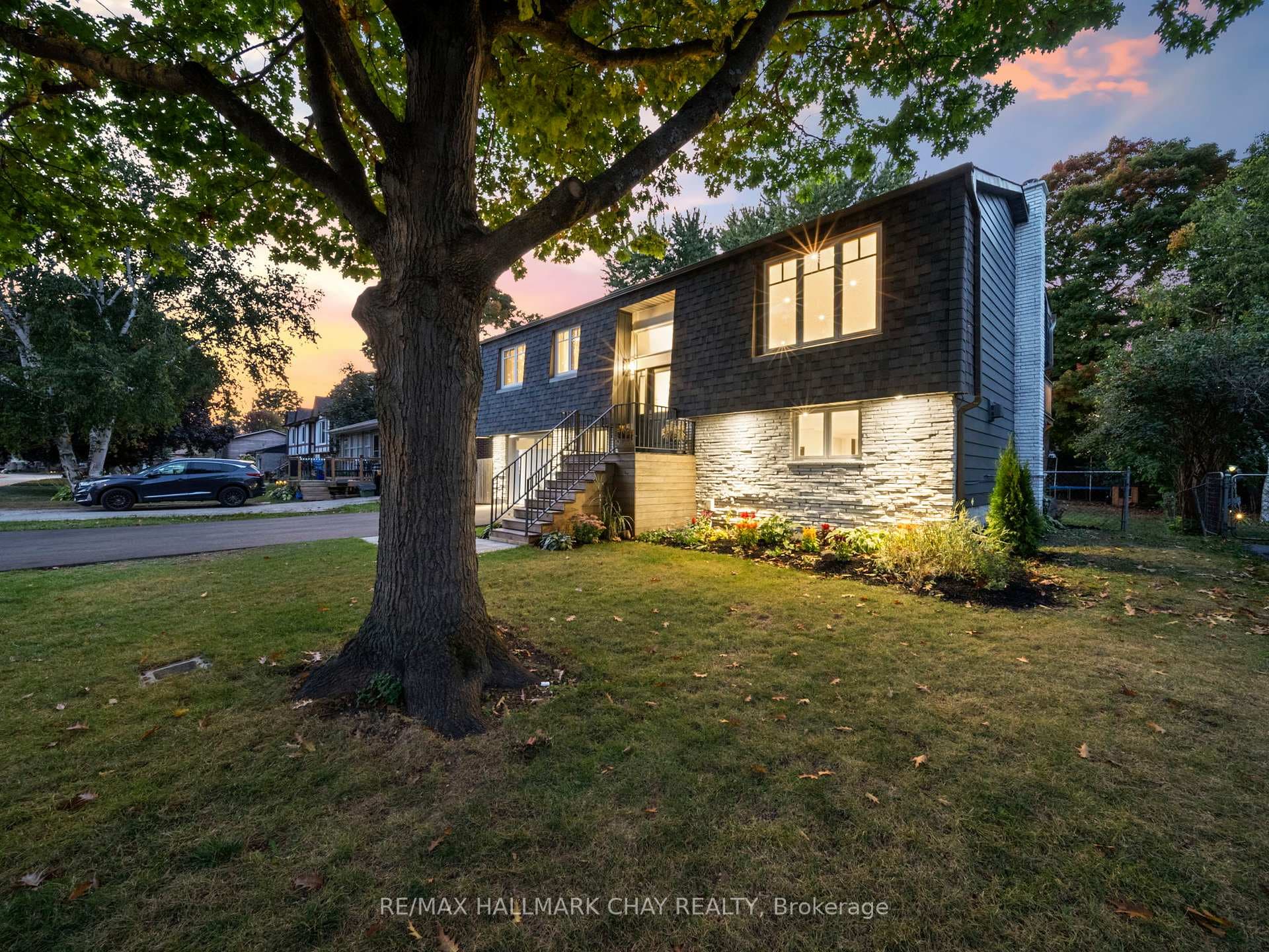 58 Lankin Boulevard photo 2
