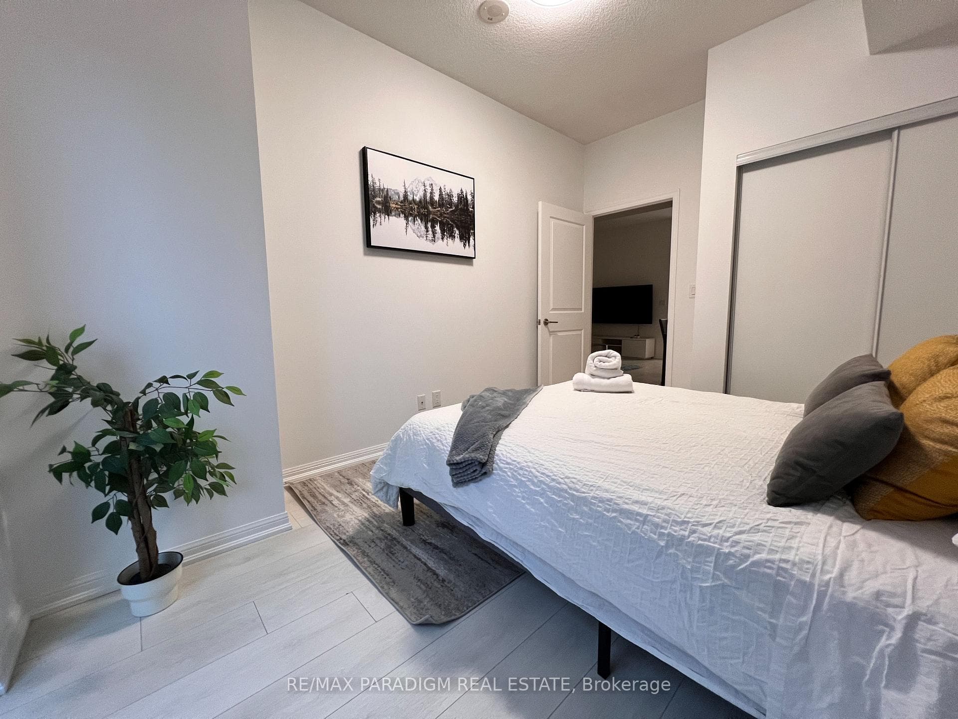 35 Bastion Street Unit 109 photo 15