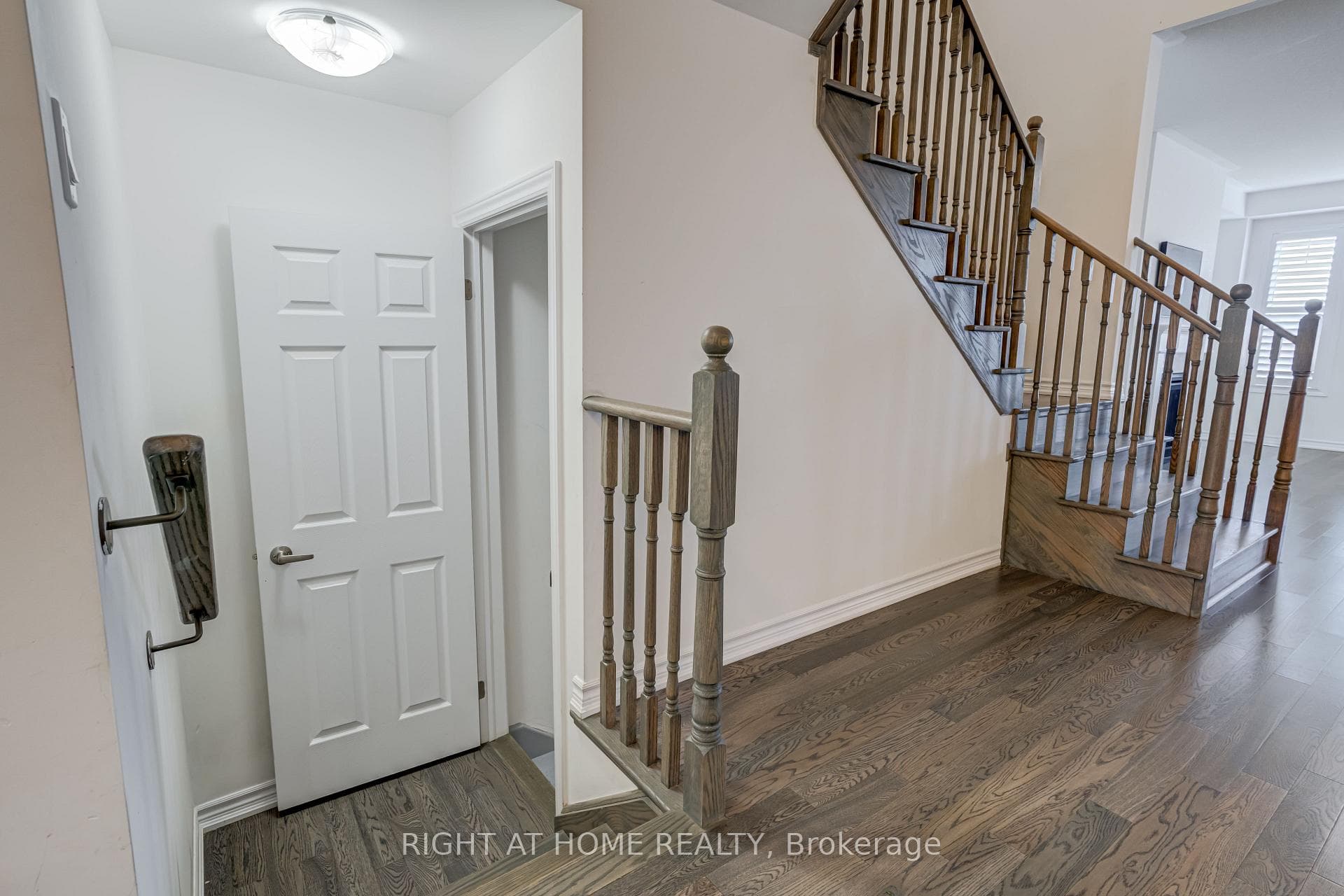 14 Moorhart Crescent photo 16