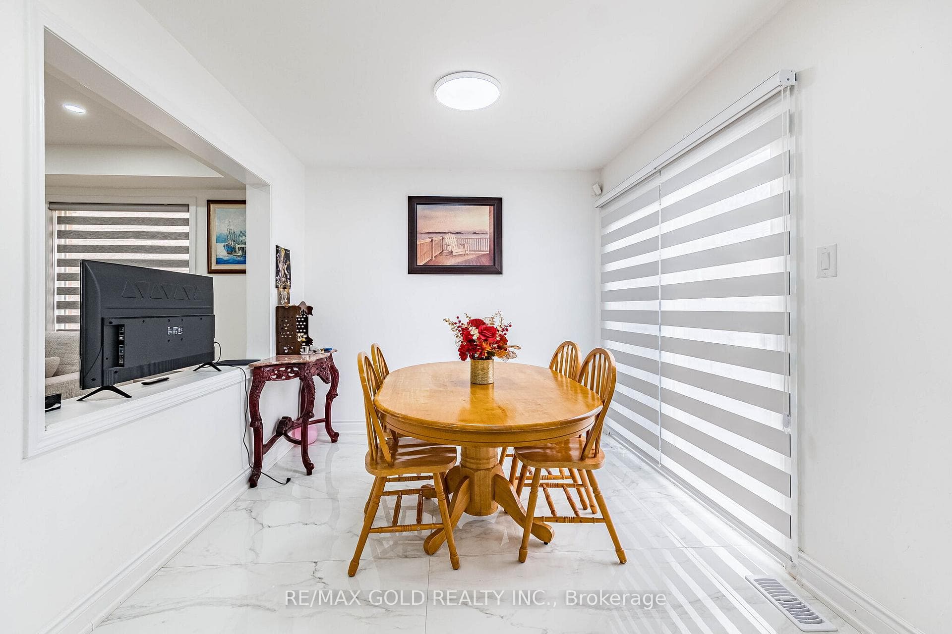 Breakfast Room
