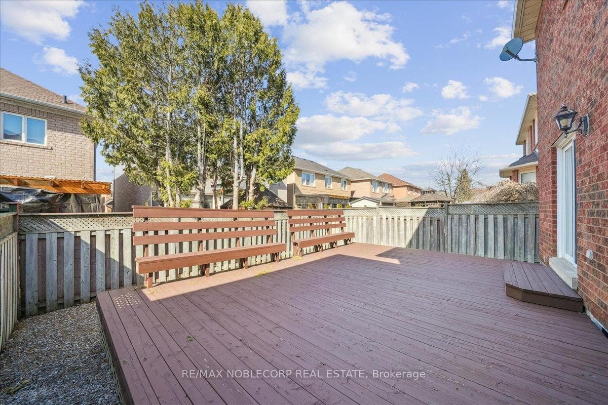 4 Cape Verde Way photo 44