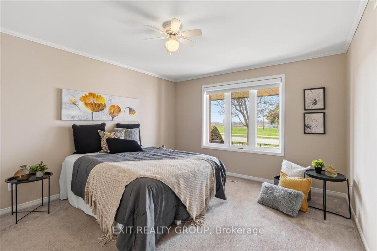 334 Bridge Street photo 16