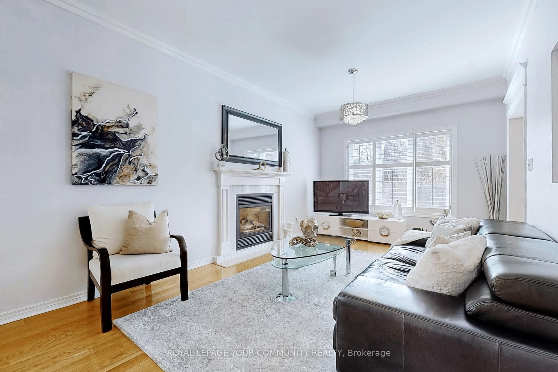 190 Harding Boulevard Unit 1 photo 3