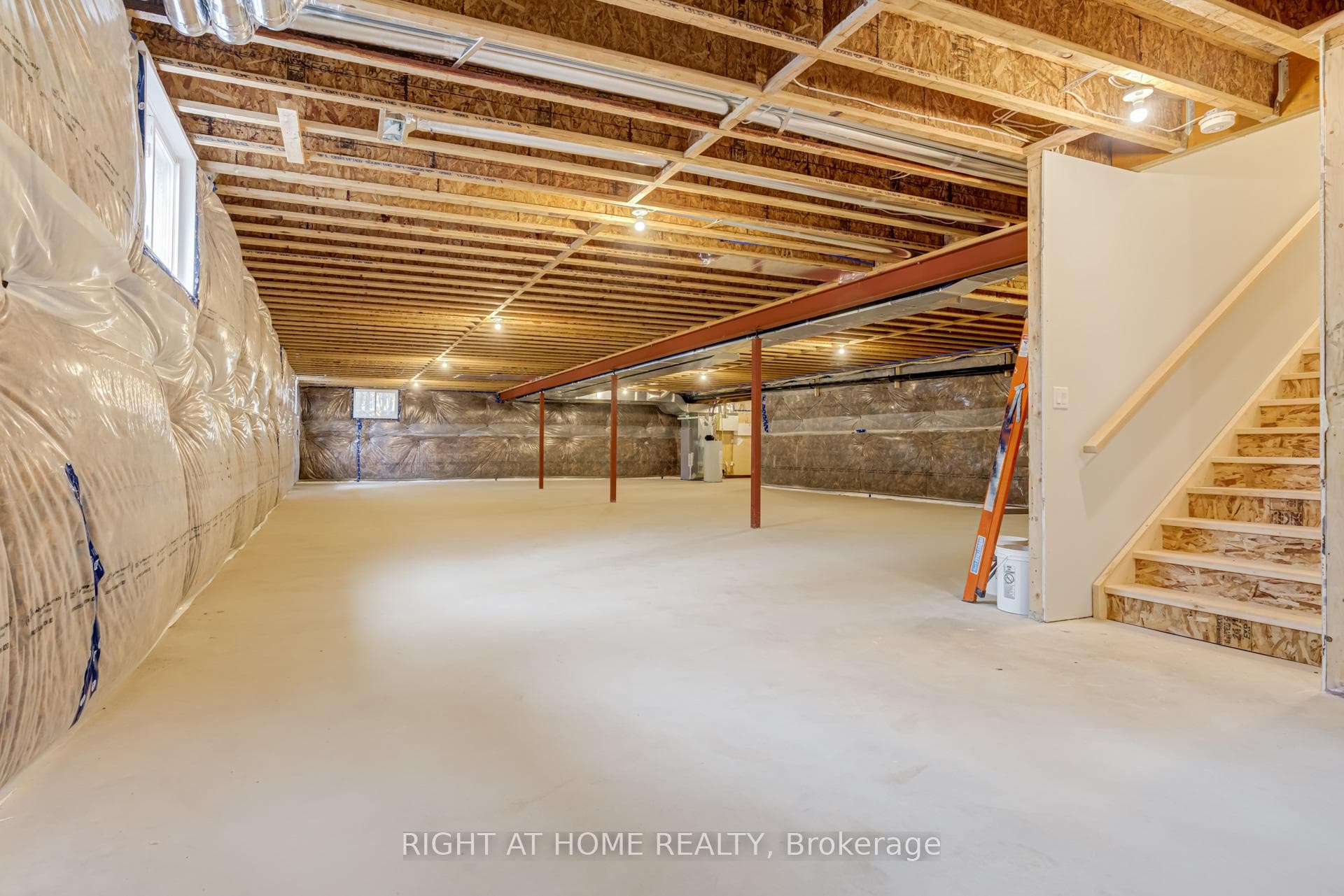 9 Maple Grove Road photo 31