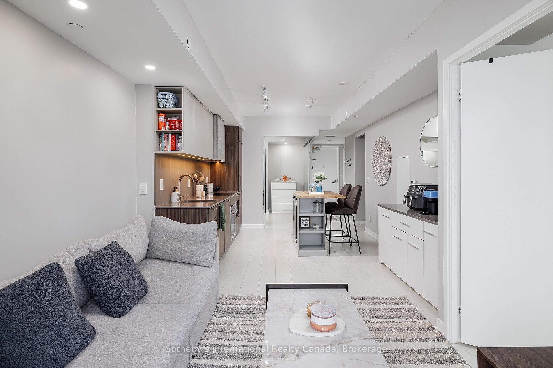 19 Western Battery Road Unit 2608 photo 17