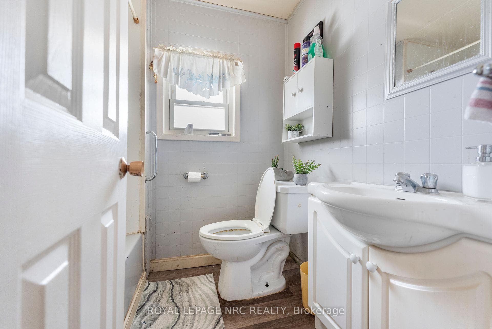 87 Pine Street photo 18