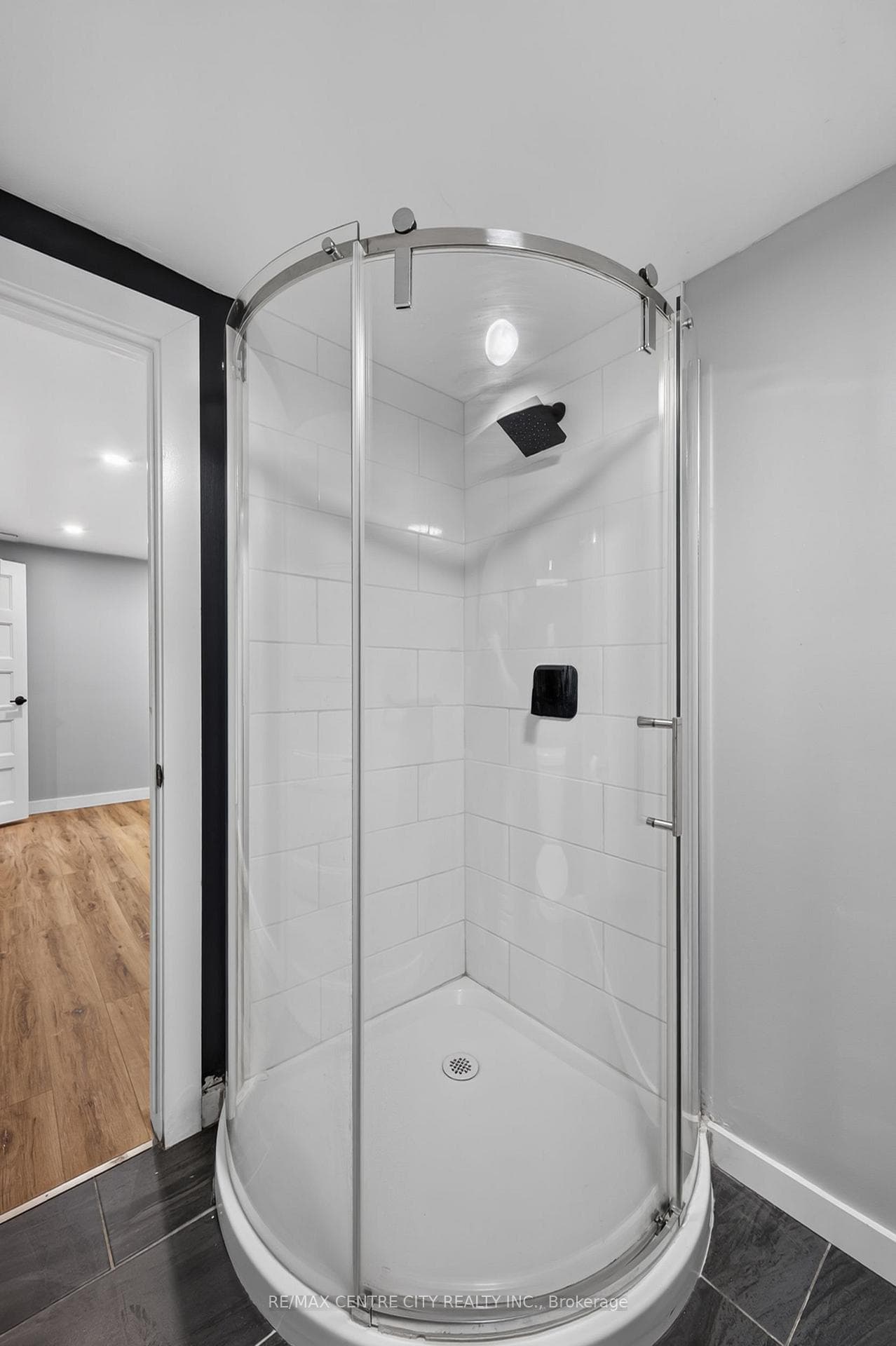 1 Idsardi Avenue photo 40