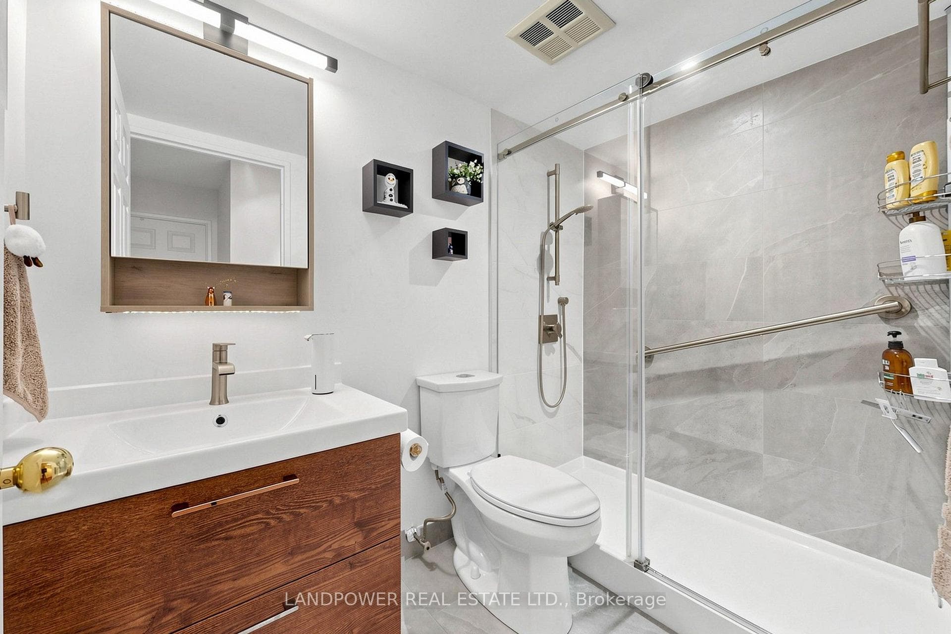 7825 Bayview Avenue Unit 1106 photo 26