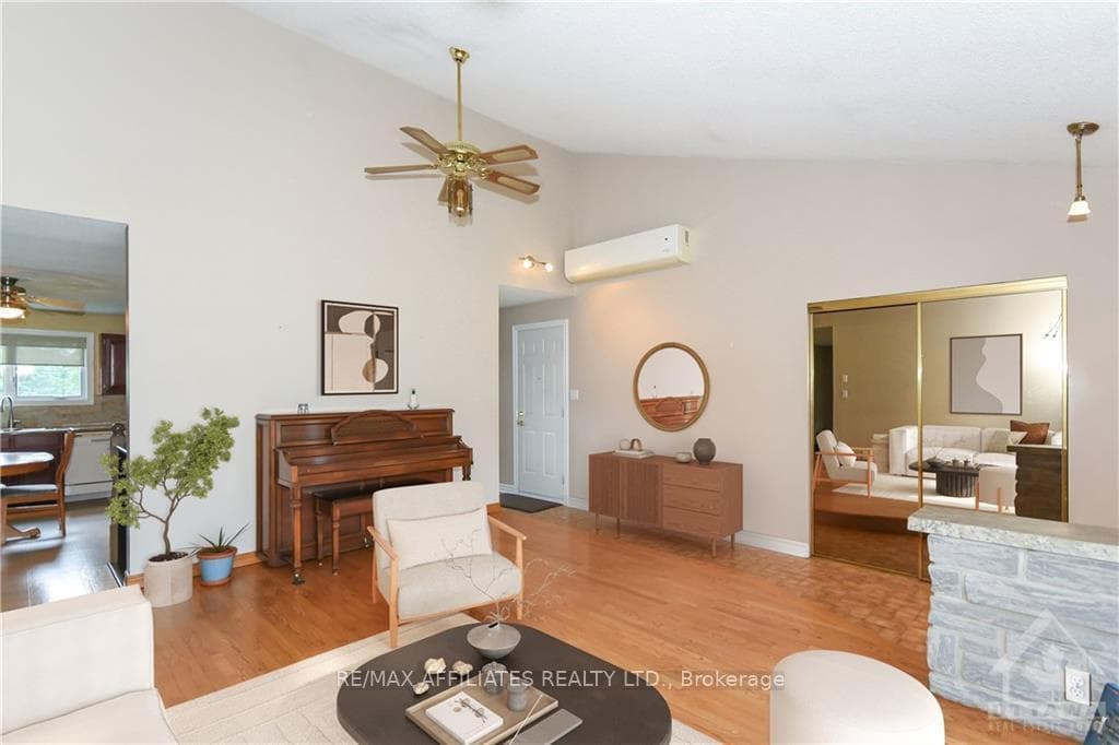 1339 JOANISSE Road photo 9