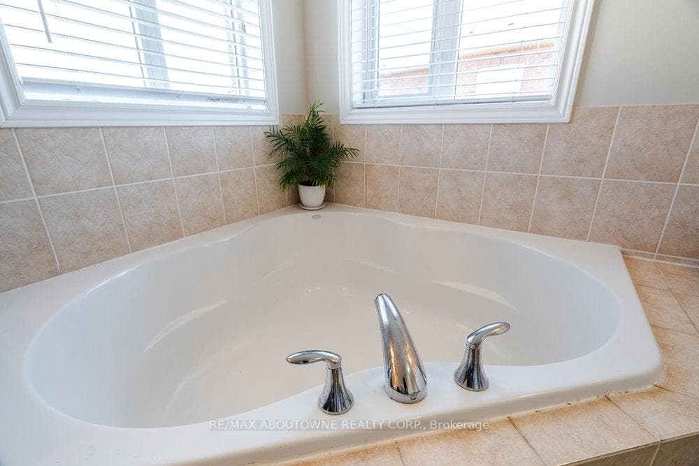 3451 Wavecrest Street photo 28