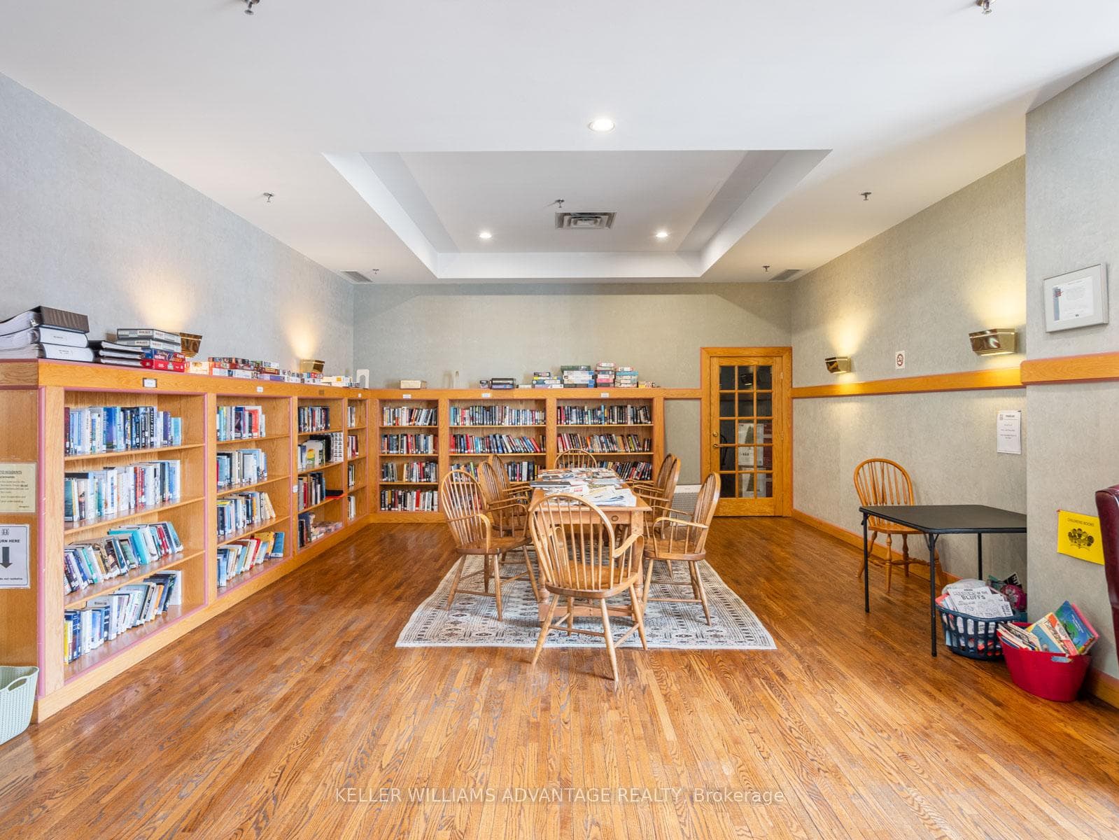 1093 Kingston Road Unit 1005 photo 23