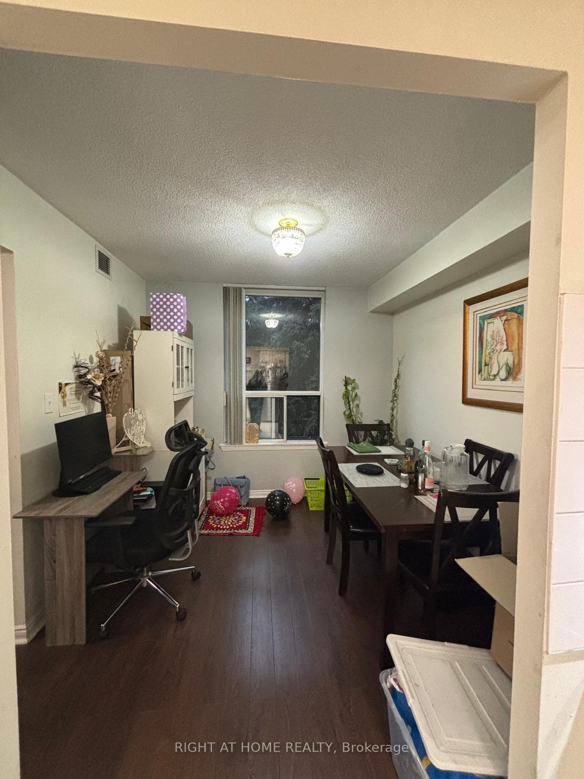 135 HILLCREST AVE Avenue Unit 212 photo 5