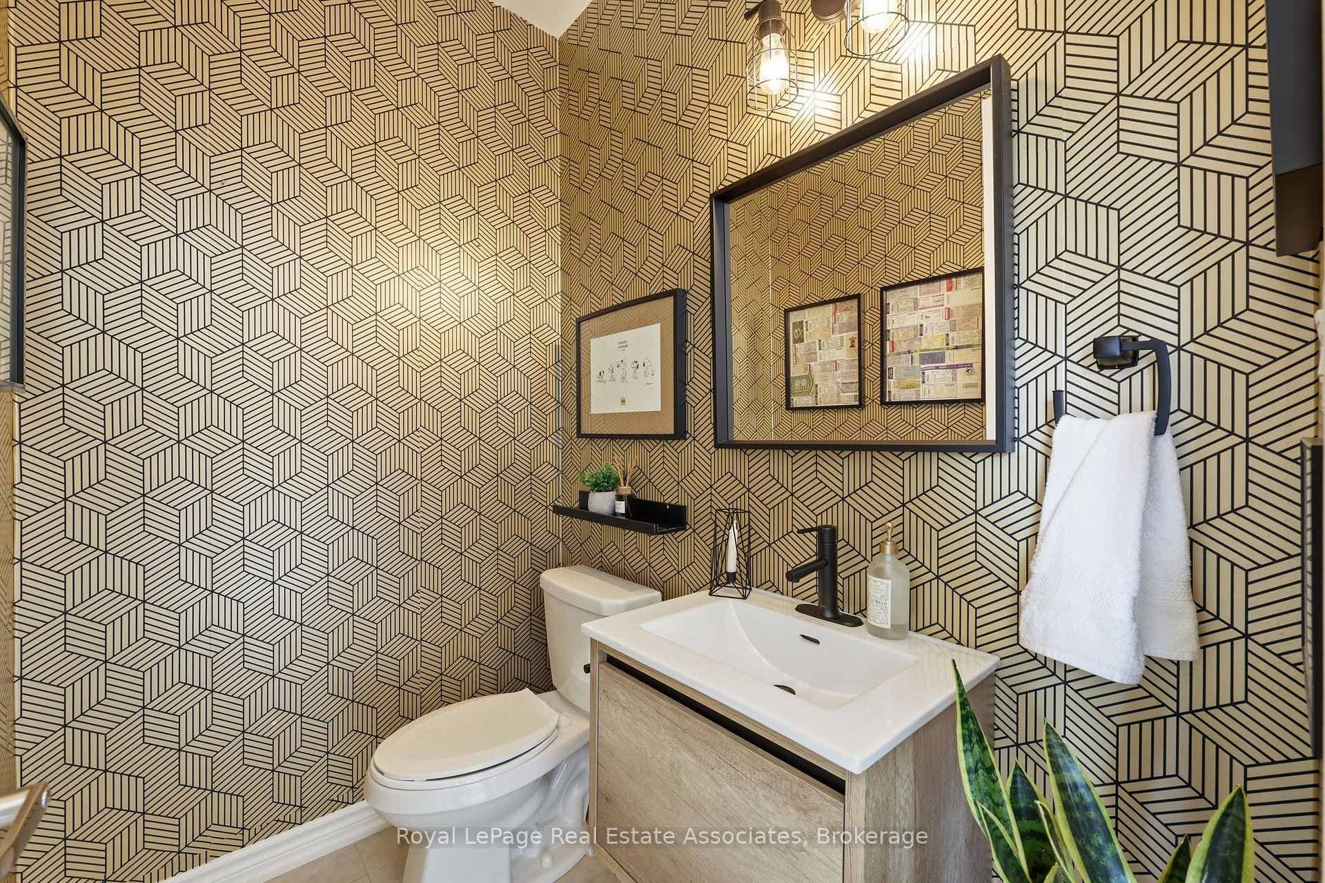 1222 Rose Way Unit 27 photo 20