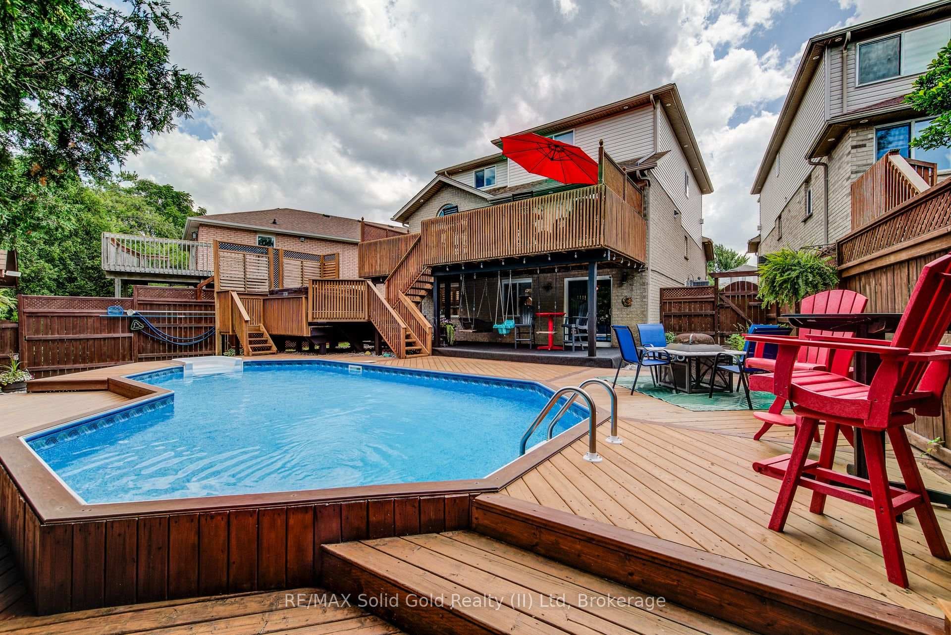 110 Glencliffe Court photo 42