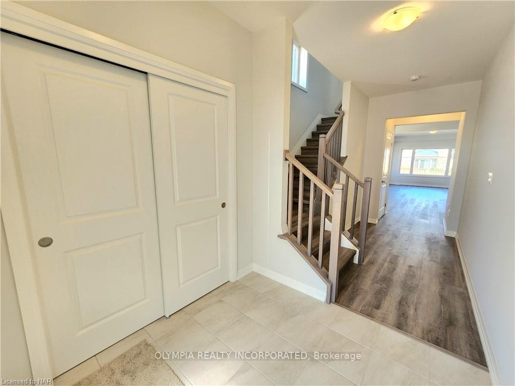 47 Samuel Avenue photo 3