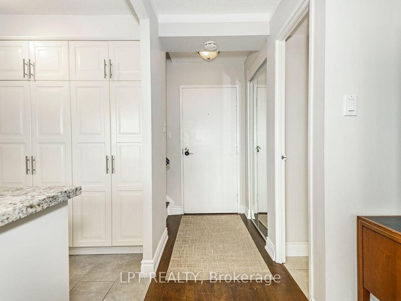 1300 Marlborough Court Unit 534 photo 39