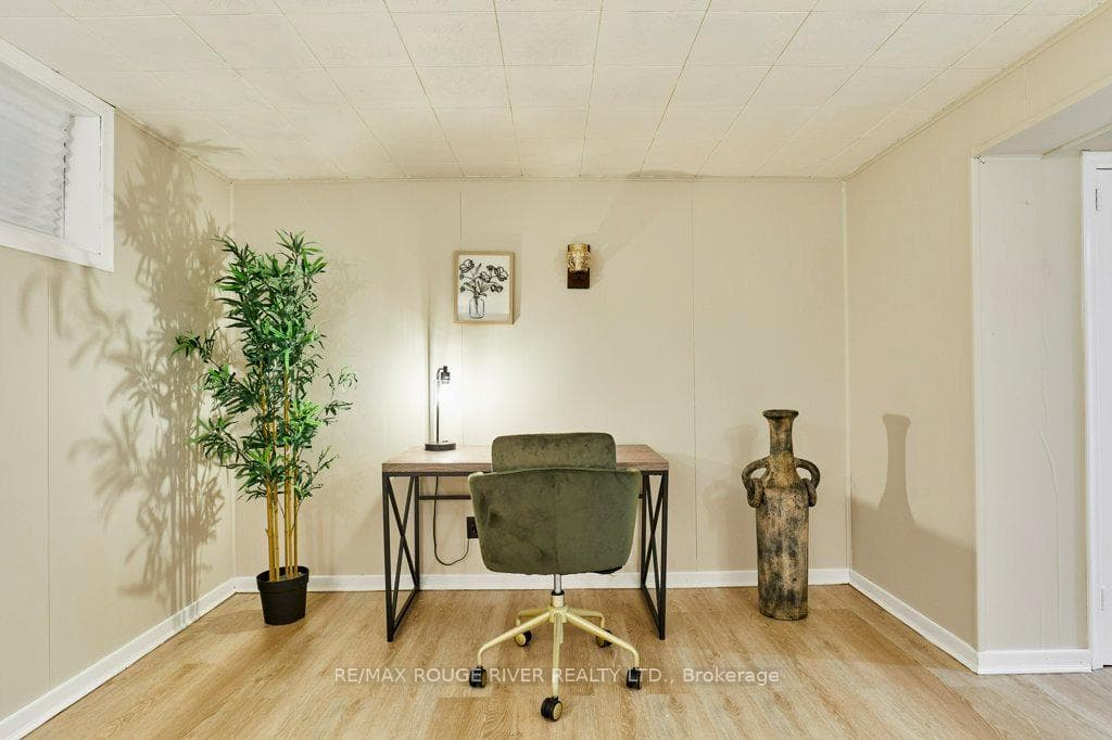 19 Thornbeck Drive photo 29