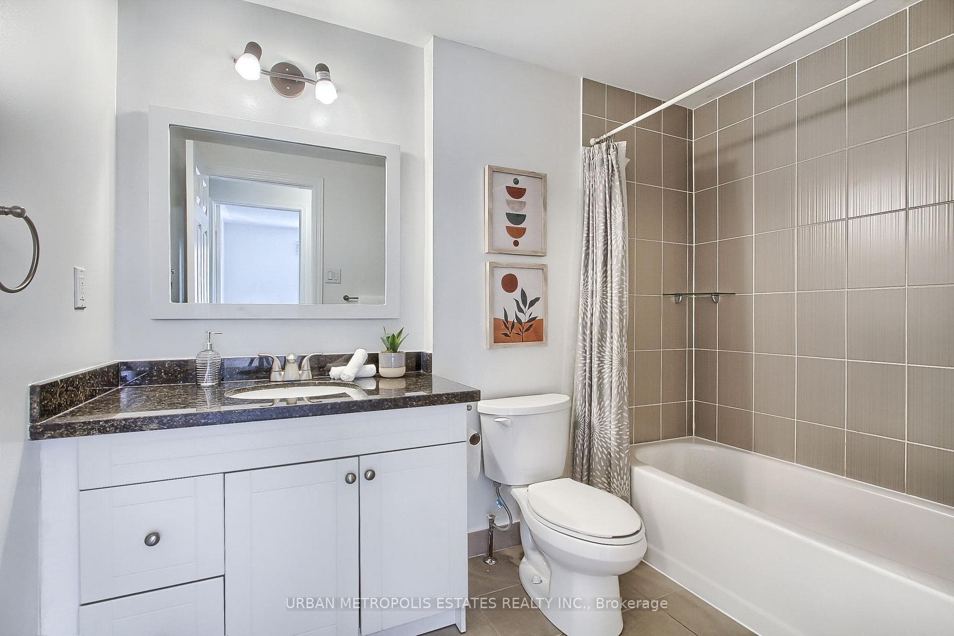 2555 Thomas Street Unit 110 photo 33
