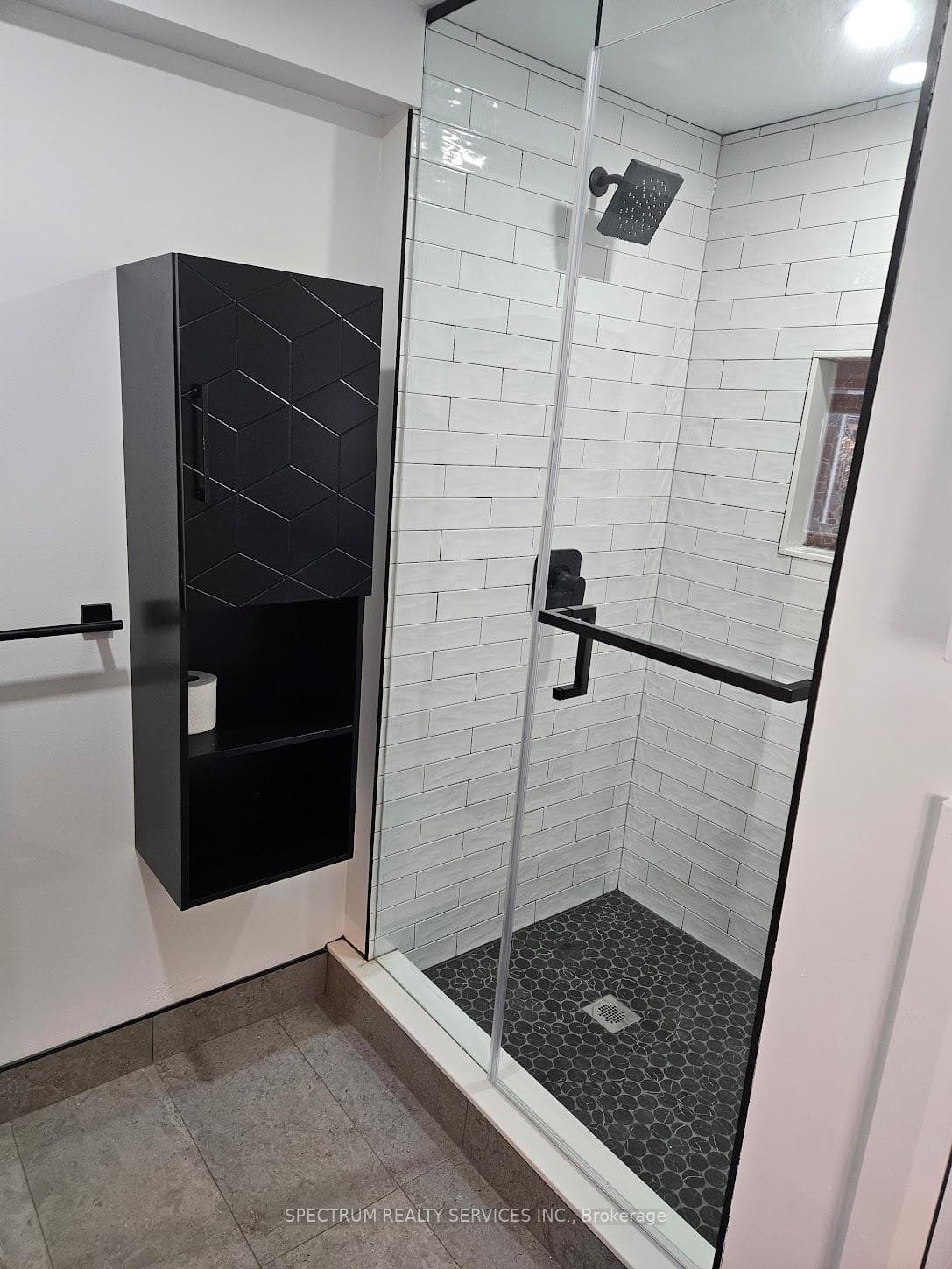 49 Gotham Court Unit 2 photo 11