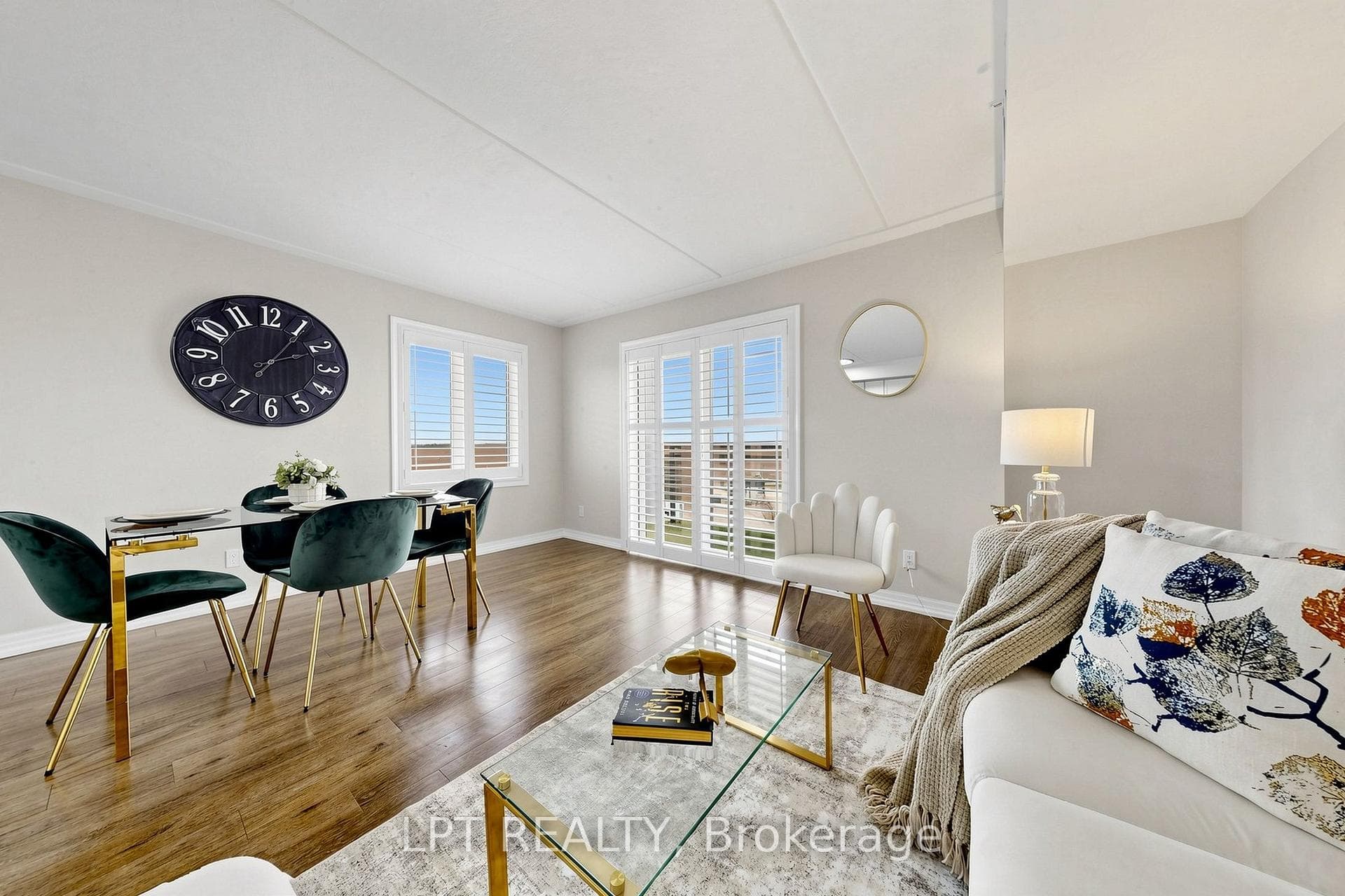 104 Summit Ridge Drive Unit 302 photo 18