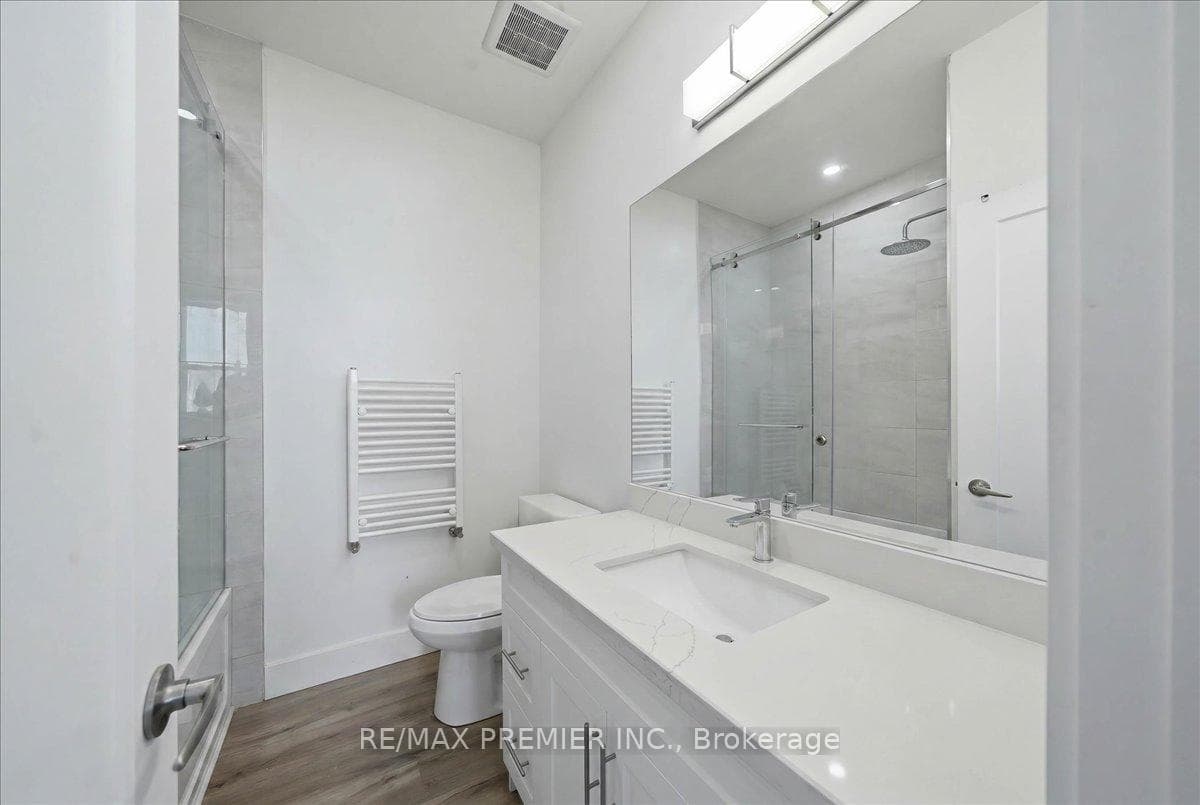 184 King Street photo 14