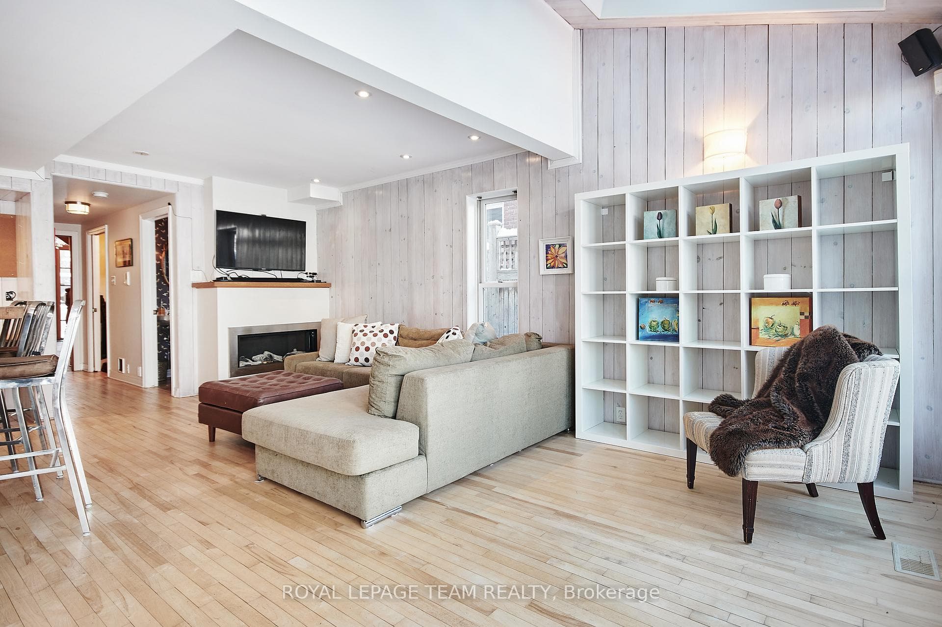 108 Stanley Avenue photo 19
