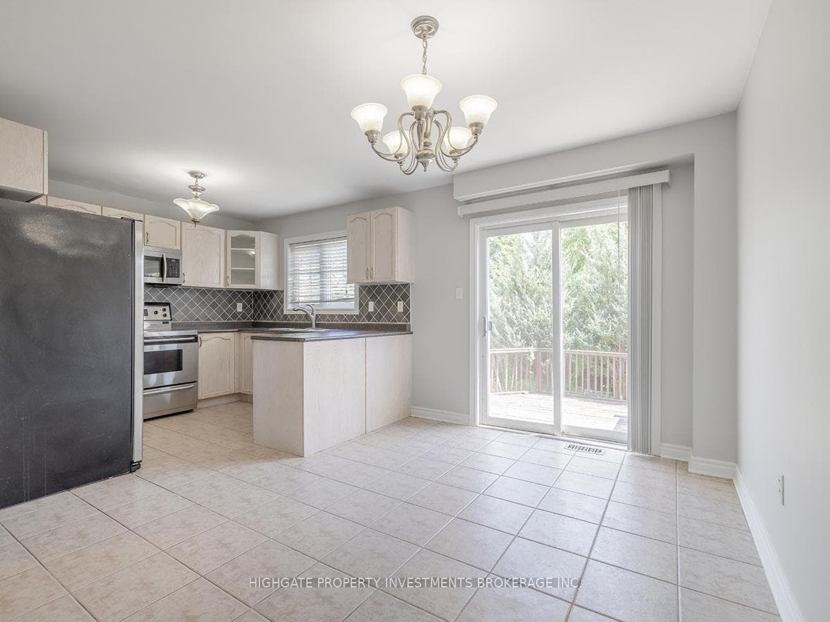 81 VILLAGE VISTA Way photo 10