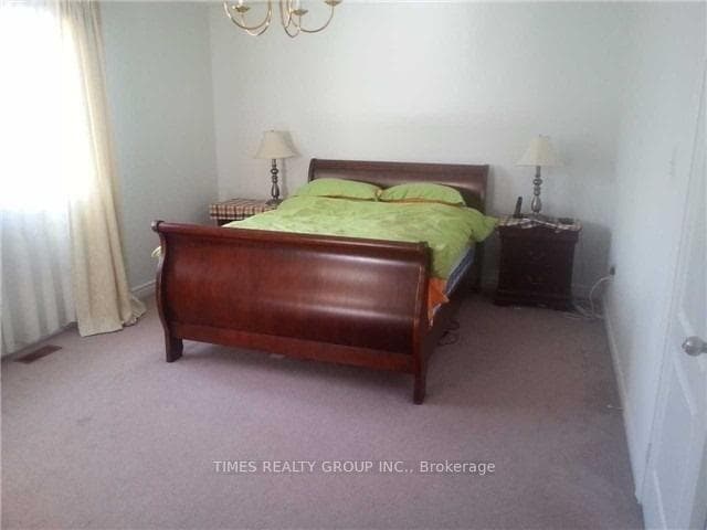 516 Pleasant Ridge Avenue photo 4