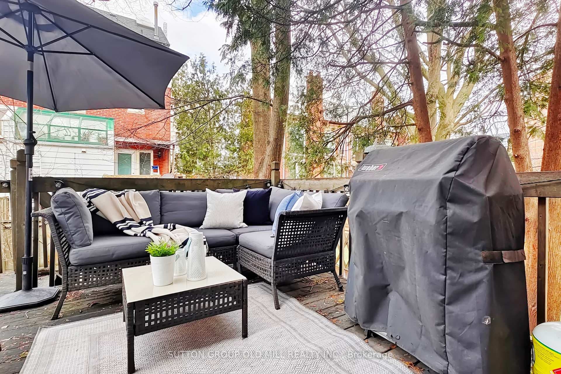 223 Berkeley Street photo 34