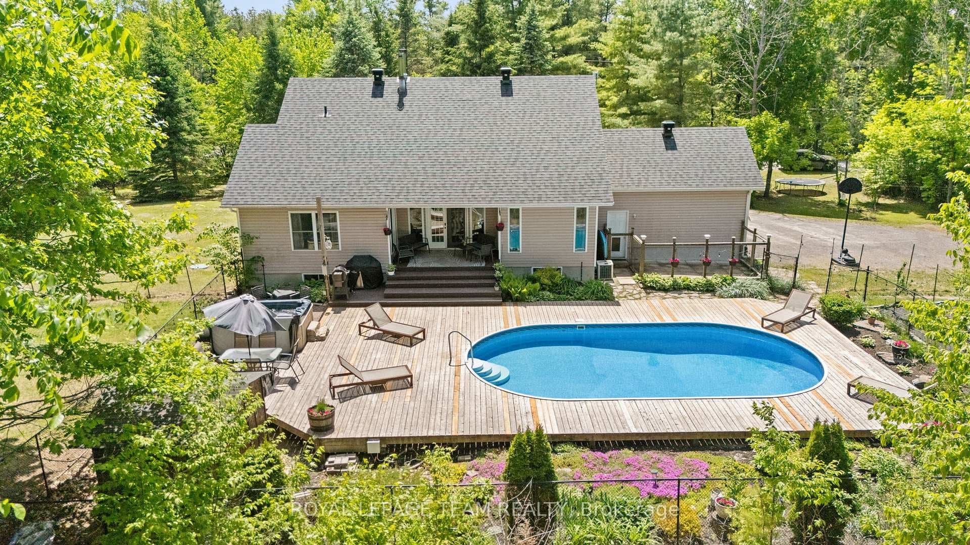 5040 Stonecrest Road photo 9