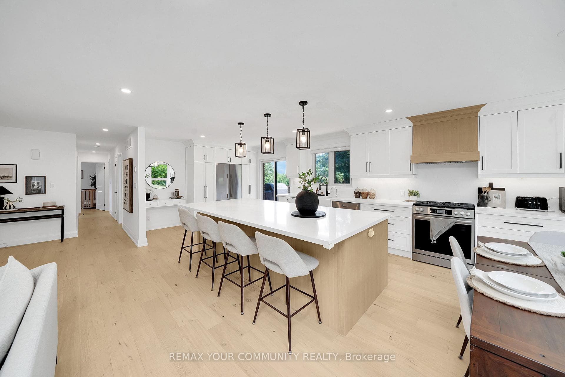 72 Cook Drive photo 8