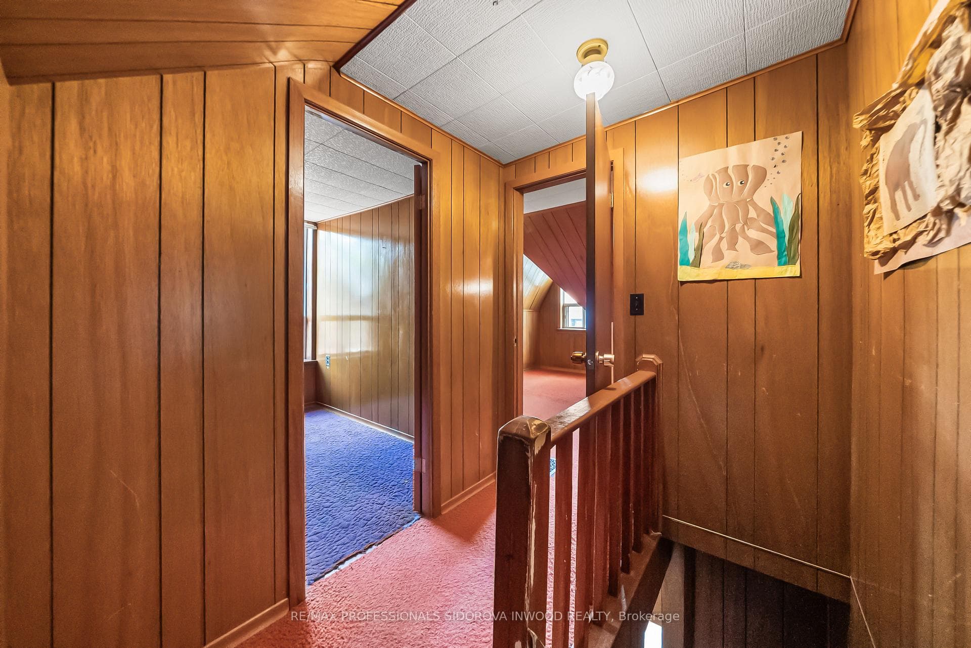 44 Golden Avenue photo 24