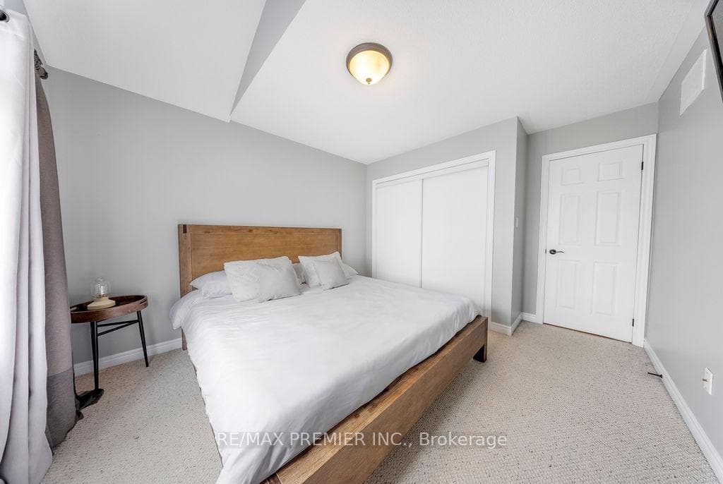 1248 Mary-Lou Street photo 31