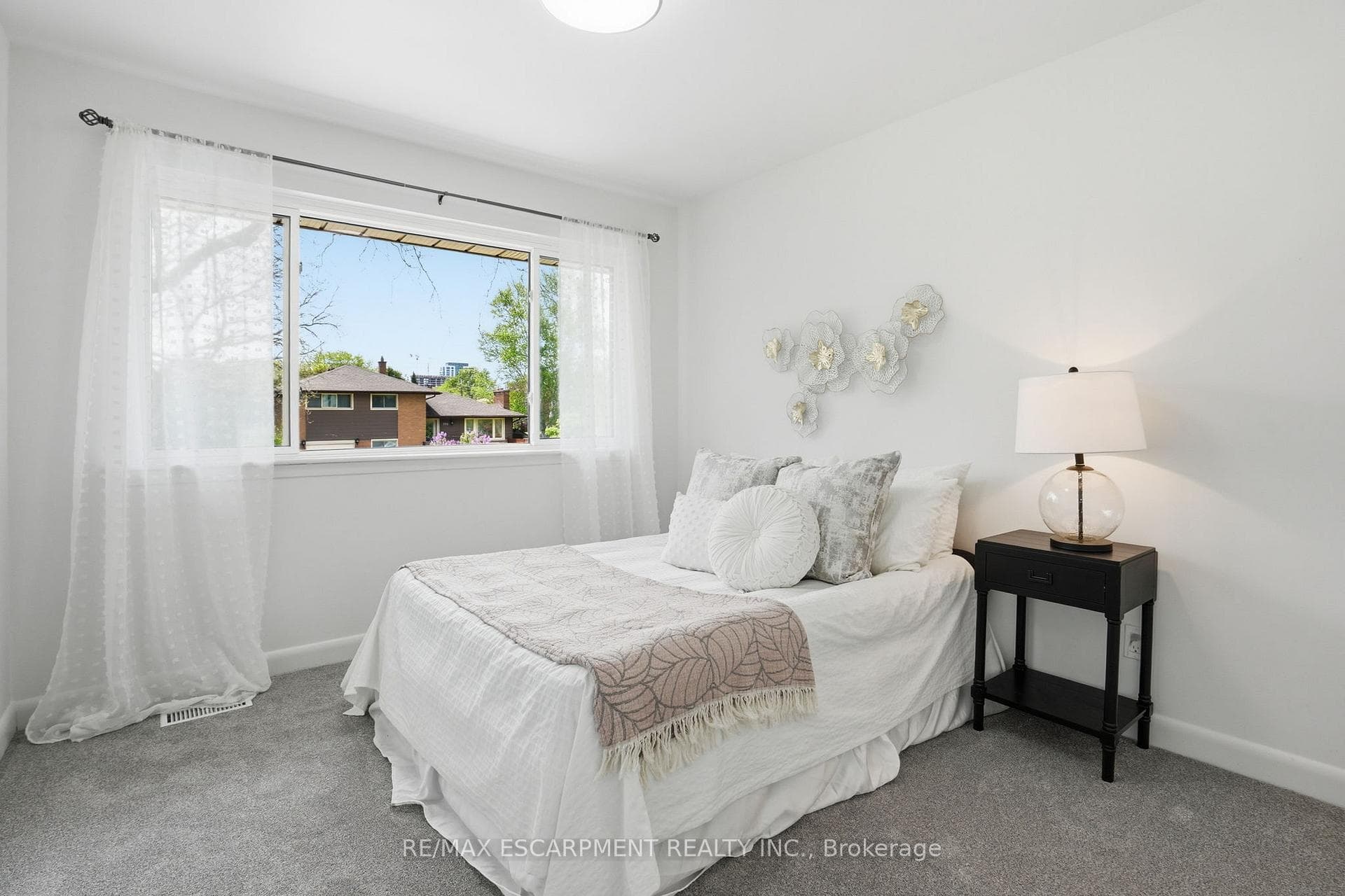 773 Paling Road photo 10